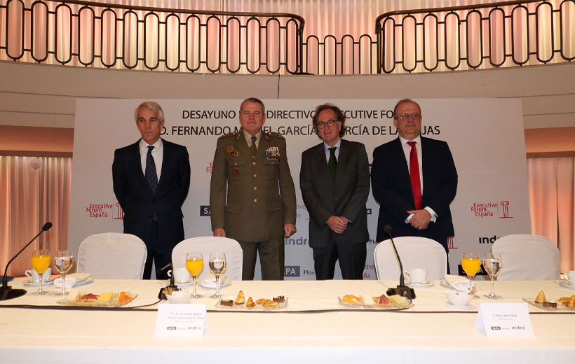 Desayuno para directivos del Executive Forum con el Teniente General Fernando Miguel García y García de las Hijas, jefe del Mando de Apoyo Logístico del Ejército (MALE)